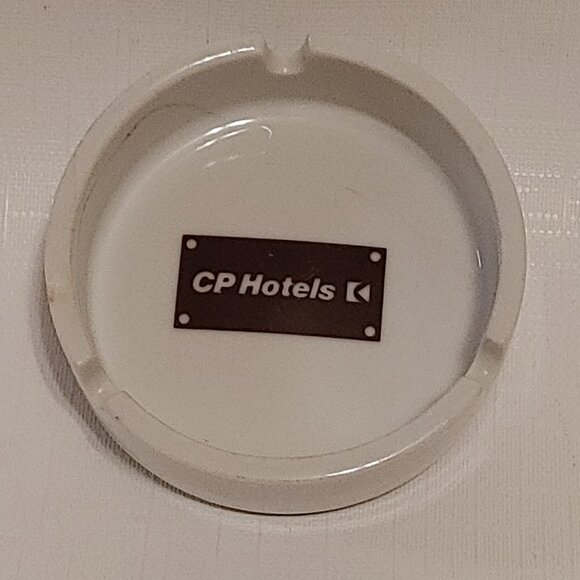Vintage CP Hotels Ashtray Montreal Canada International Ltd, Japan - Picture 1 of 7